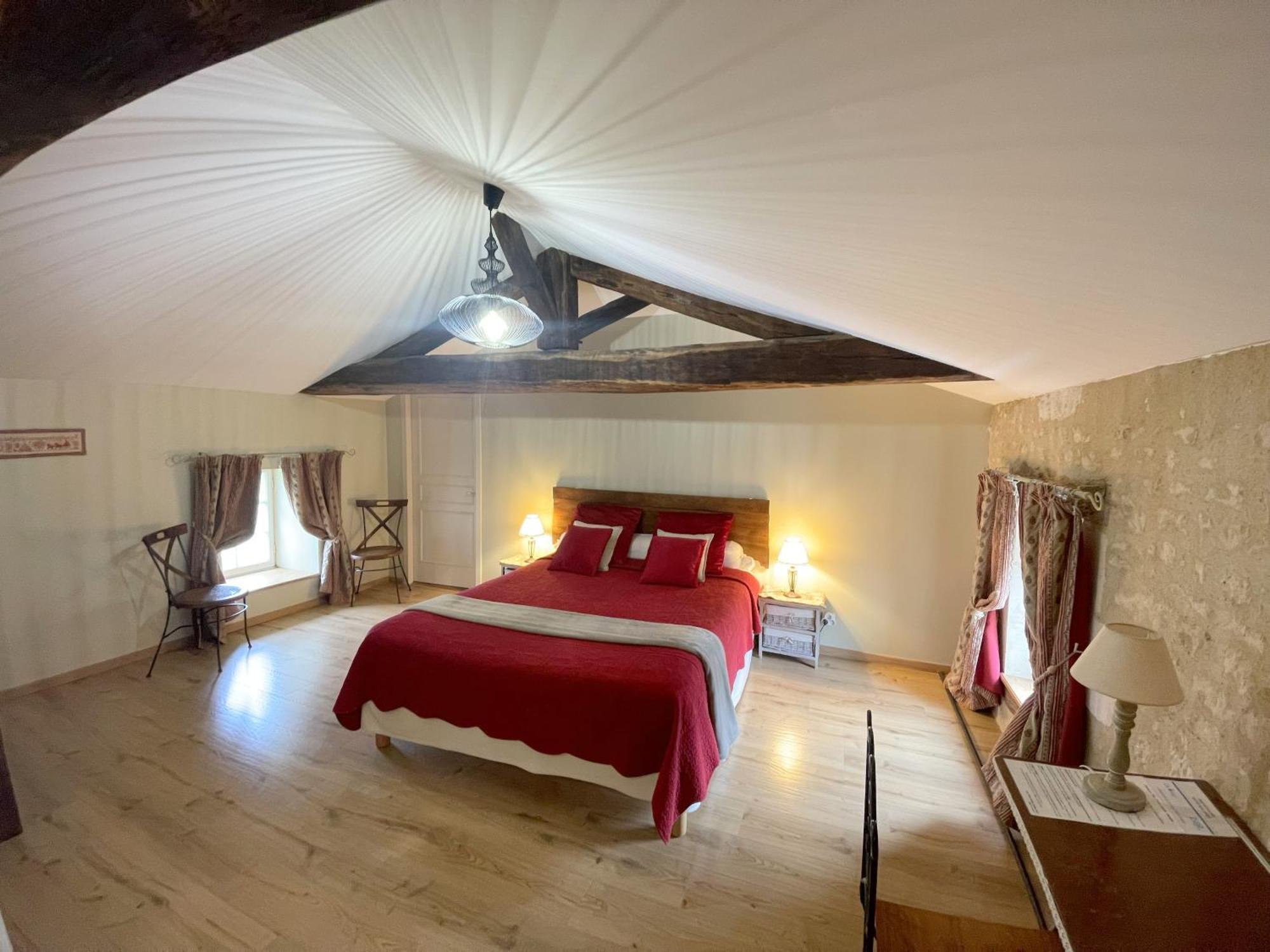 Chambres D'Hotes Le Tilleul Saint-Hilaire-des-Loges Εξωτερικό φωτογραφία